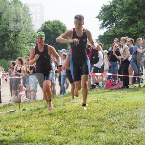 15.06.2025 - 27. Vierlanden-Triathlon KatJ http://msf.ph/oto/8014672 15.06.2025 10:15:13 Schwimmen 480, 507, 528, 555, 587, 592, 597, 605, 635 meine-sportfotos.de