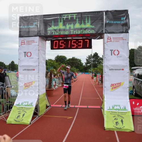 15.06.2025 - 7 Türme Triathlon Michael Strokosch http://msf.ph/oto/8014723 15.06.2025 15:15:37 Ziel 317 meine-sportfotos.de