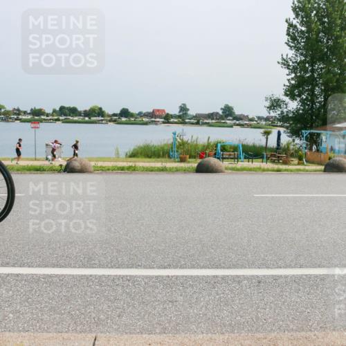 21.06.2025 - 27. Vierlanden-Triathlon H.Heesch http://msf.ph/oto/8014803 15.06.2025 11:50:19 Radfahren 670, 729, 731, 766, 783 meine-sportfotos.de