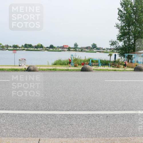 21.06.2025 - 27. Vierlanden-Triathlon H.Heesch http://msf.ph/oto/8014885 15.06.2025 11:51:05 Radfahren 782, 797, 946, 947 meine-sportfotos.de