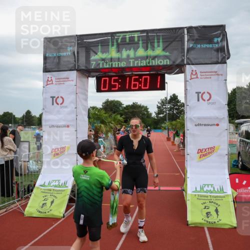 15.06.2025 - 7 Türme Triathlon Michael Strokosch http://msf.ph/oto/8014956 15.06.2025 15:16:01 Ziel 653 meine-sportfotos.de