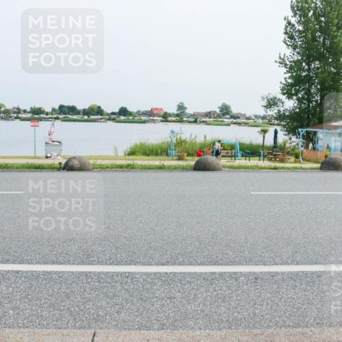 21.06.2025 - 27. Vierlanden-Triathlon H.Heesch http://msf.ph/oto/8014987 15.06.2025 11:51:46 Radfahren 841 meine-sportfotos.de
