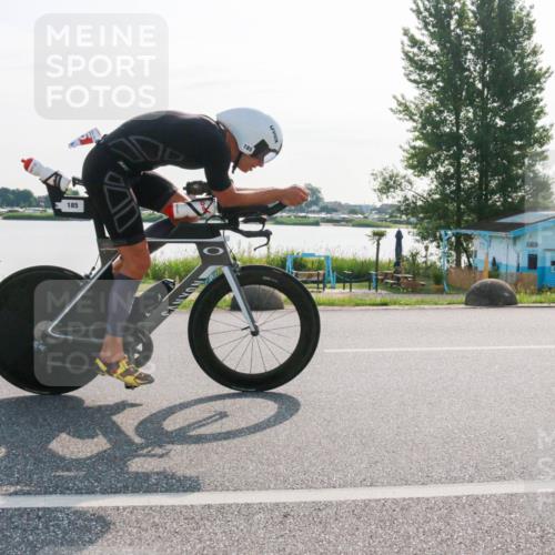 15.06.2025 - 27. Vierlanden-Triathlon H.Heesch http://msf.ph/oto/8015006 15.06.2025 09:03:15 Radfahren 38, 185 meine-sportfotos.de