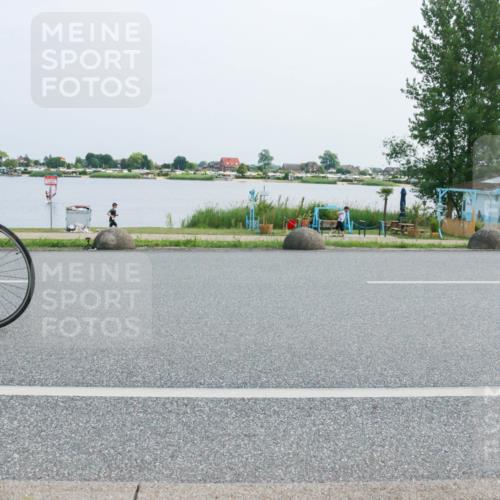 21.06.2025 - 27. Vierlanden-Triathlon H.Heesch http://msf.ph/oto/8015106 15.06.2025 11:52:17 Radfahren 720, 767, 803, 805, 871 meine-sportfotos.de