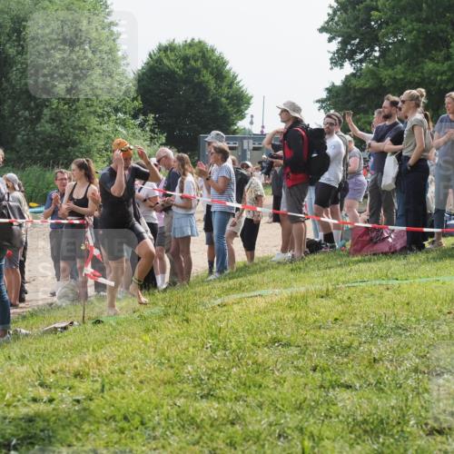 15.06.2025 - 27. Vierlanden-Triathlon KatJ http://msf.ph/oto/8015188 15.06.2025 10:15:29 Schwimmen 508, 542, 554, 579, 613, 620, 631 meine-sportfotos.de