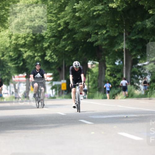 15.06.2025 - 7 Türme Triathlon Yannick Fuchs http://msf.ph/oto/8015218 15.06.2025 13:28:34 Radfahren 636, 767, 896 meine-sportfotos.de