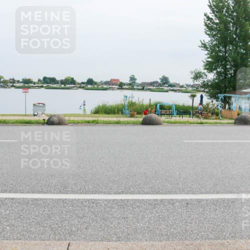 15.06.2025 - 27. Vierlanden-Triathlon H.Heesch http://msf.ph/oto/8015270 15.06.2025 11:13:04 Radfahren 778 meine-sportfotos.de