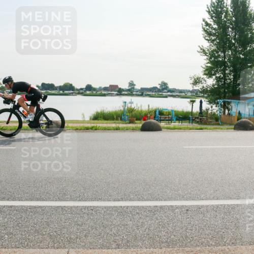 15.06.2025 - 27. Vierlanden-Triathlon H.Heesch http://msf.ph/oto/8015322 15.06.2025 09:08:14 Radfahren 36, 217 meine-sportfotos.de