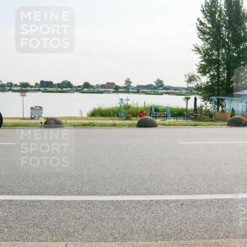 15.06.2025 - 27. Vierlanden-Triathlon H.Heesch http://msf.ph/oto/8015329 15.06.2025 09:08:14 Radfahren 36, 217 meine-sportfotos.de