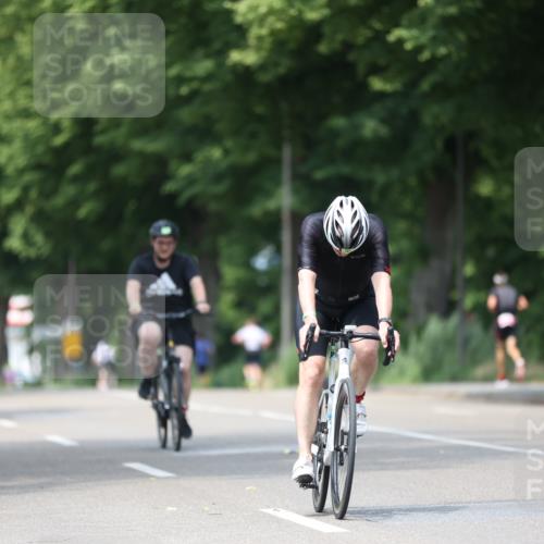 15.06.2025 - 7 Türme Triathlon Yannick Fuchs http://msf.ph/oto/8015335 15.06.2025 13:28:36 Radfahren 636, 767, 896 meine-sportfotos.de