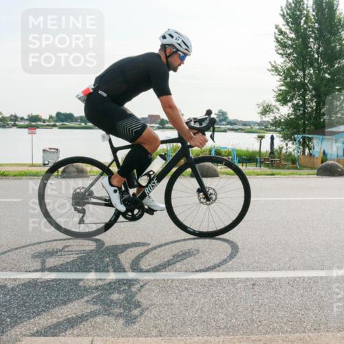 15.06.2025 - 27. Vierlanden-Triathlon H.Heesch http://msf.ph/oto/8015351 15.06.2025 09:08:23 Radfahren 51 meine-sportfotos.de