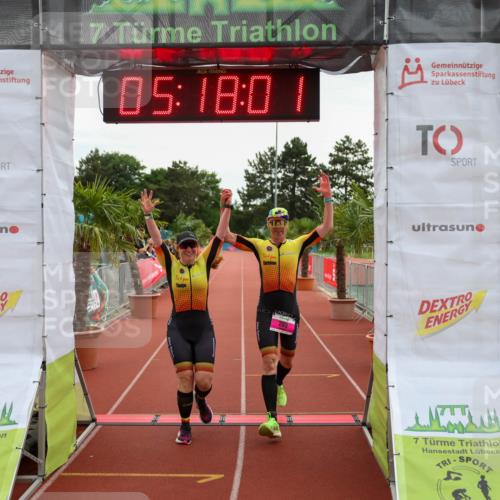15.06.2025 - 7 Türme Triathlon Michael Strokosch http://msf.ph/oto/8015362 15.06.2025 15:18:01 Ziel 265 meine-sportfotos.de