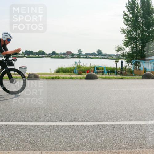 15.06.2025 - 27. Vierlanden-Triathlon H.Heesch http://msf.ph/oto/8015374 15.06.2025 09:08:35 Radfahren 50, 78 meine-sportfotos.de