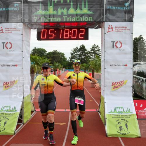 15.06.2025 - 7 Türme Triathlon Michael Strokosch http://msf.ph/oto/8015395 15.06.2025 15:18:01 Ziel 265 meine-sportfotos.de