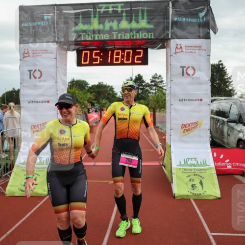 15.06.2025 - 7 Türme Triathlon Michael Strokosch http://msf.ph/oto/8015426 15.06.2025 15:18:02 Ziel 265 meine-sportfotos.de