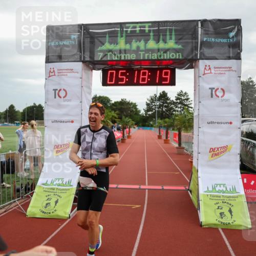 15.06.2025 - 7 Türme Triathlon Michael Strokosch http://msf.ph/oto/8015549 15.06.2025 15:18:18 Ziel 305 meine-sportfotos.de