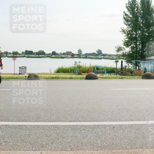 15.06.2025 - 27. Vierlanden-Triathlon H.Heesch http://msf.ph/oto/8015671 15.06.2025 09:10:53 Radfahren 126 meine-sportfotos.de