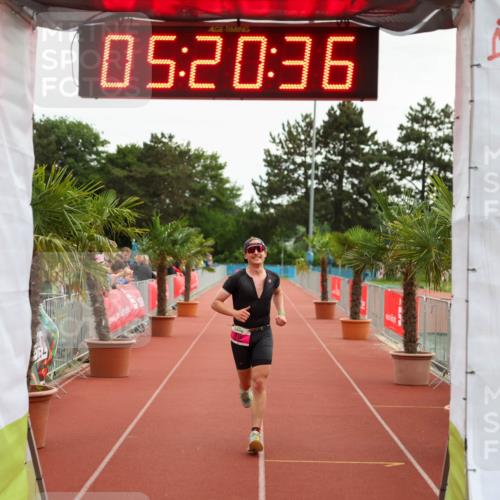 15.06.2025 - 7 Türme Triathlon Michael Strokosch http://msf.ph/oto/8015719 15.06.2025 15:20:35 Ziel 315 meine-sportfotos.de