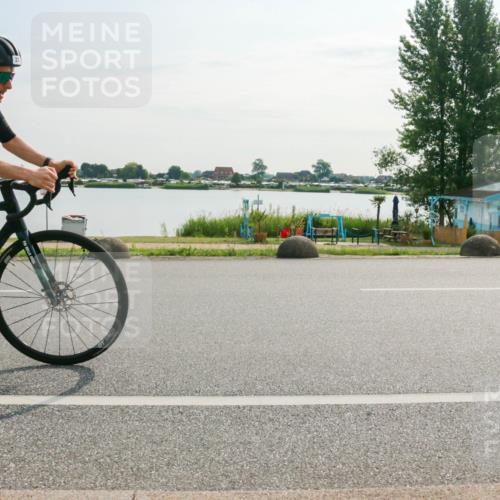 15.06.2025 - 27. Vierlanden-Triathlon H.Heesch http://msf.ph/oto/8015832 15.06.2025 09:11:17 Radfahren 20, 39 meine-sportfotos.de
