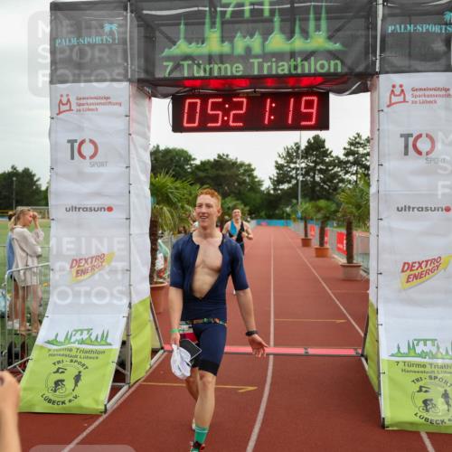 15.06.2025 - 7 Türme Triathlon Michael Strokosch http://msf.ph/oto/8015865 15.06.2025 15:21:19 Ziel 204, 236 meine-sportfotos.de
