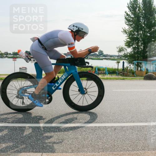 15.06.2025 - 27. Vierlanden-Triathlon H.Heesch http://msf.ph/oto/8015874 15.06.2025 09:11:18 Radfahren 20, 39 meine-sportfotos.de