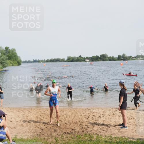 21.06.2025 - 27. Vierlanden-Triathlon MichiJ http://msf.ph/oto/8015898 15.06.2026 10:16:52 Schwimmen 484, 501, 516, 551, 566, 595, 604, 633 meine-sportfotos.de