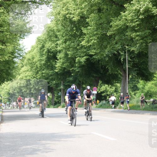 15.06.2025 - 7 Türme Triathlon Yannick Fuchs http://msf.ph/oto/8015954 15.06.2025 13:28:56 Radfahren 339, 558, 592, 745, 1006, 1045 meine-sportfotos.de