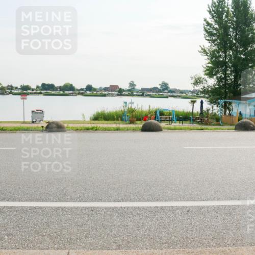 15.06.2025 - 27. Vierlanden-Triathlon H.Heesch http://msf.ph/oto/8016008 15.06.2025 09:11:44 Radfahren 37 meine-sportfotos.de