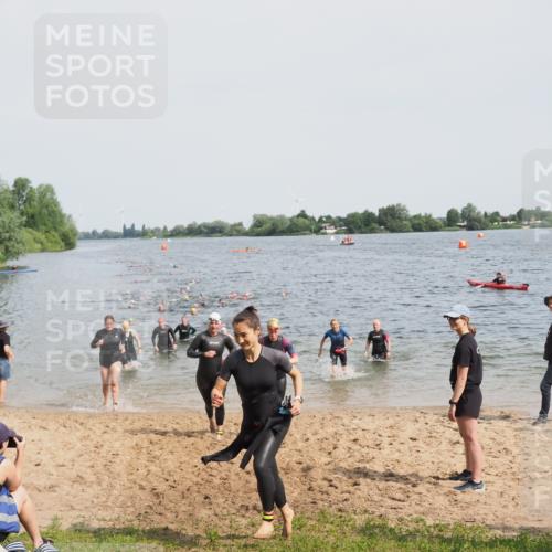 21.06.2025 - 27. Vierlanden-Triathlon MichiJ http://msf.ph/oto/8016013 15.06.2026 10:16:55 Schwimmen 471, 484, 501, 551, 566, 595, 604, 610, 633 meine-sportfotos.de