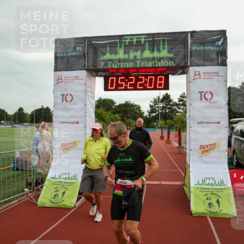 15.06.2025 - 7 Türme Triathlon Michael Strokosch http://msf.ph/oto/8016023 15.06.2025 15:22:07 Ziel 255 meine-sportfotos.de
