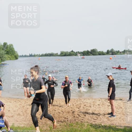 21.06.2025 - 27. Vierlanden-Triathlon MichiJ http://msf.ph/oto/8016024 15.06.2026 10:16:55 Schwimmen 471, 484, 501, 551, 566, 595, 604, 610, 633 meine-sportfotos.de