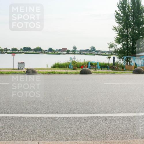 15.06.2025 - 27. Vierlanden-Triathlon H.Heesch http://msf.ph/oto/8016044 15.06.2025 09:12:02 Radfahren 46, 49, 85, 186, 210, 220 meine-sportfotos.de