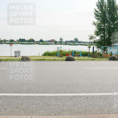 15.06.2025 - 27. Vierlanden-Triathlon H.Heesch http://msf.ph/oto/8016067 15.06.2025 09:12:12 Radfahren 158 meine-sportfotos.de