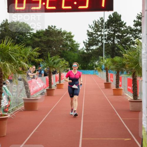 15.06.2025 - 7 Türme Triathlon Michael Strokosch http://msf.ph/oto/8016070 15.06.2025 15:22:50 Ziel 429 meine-sportfotos.de