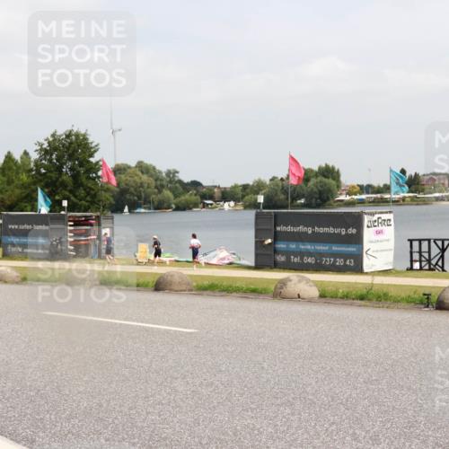 21.06.2025 - 27. Vierlanden-Triathlon H.Heesch http://msf.ph/oto/8016092 15.06.2025 12:04:28 Radfahren 792, 804, 901, 904, 954 meine-sportfotos.de