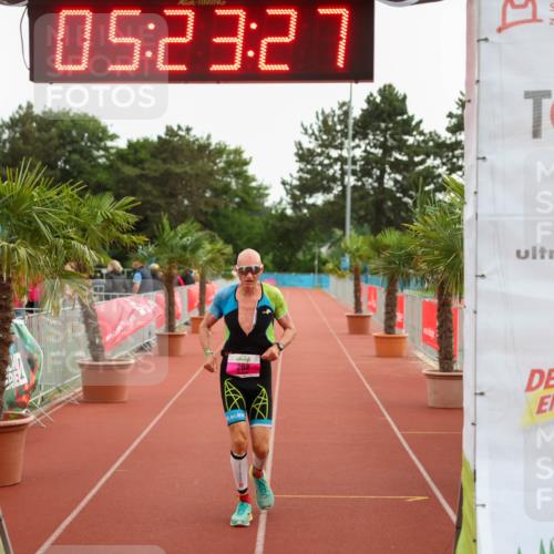 15.06.2025 - 7 Türme Triathlon Michael Strokosch http://msf.ph/oto/8016140 15.06.2025 15:23:26 Ziel 252 meine-sportfotos.de