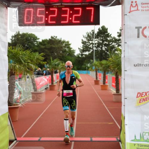 15.06.2025 - 7 Türme Triathlon Michael Strokosch http://msf.ph/oto/8016144 15.06.2025 15:23:27 Ziel 252 meine-sportfotos.de