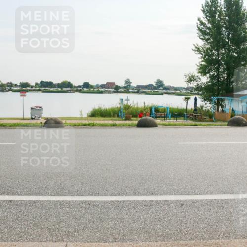 15.06.2025 - 27. Vierlanden-Triathlon H.Heesch http://msf.ph/oto/8016156 15.06.2025 09:12:46 Radfahren 86, 168, 181, 214 meine-sportfotos.de