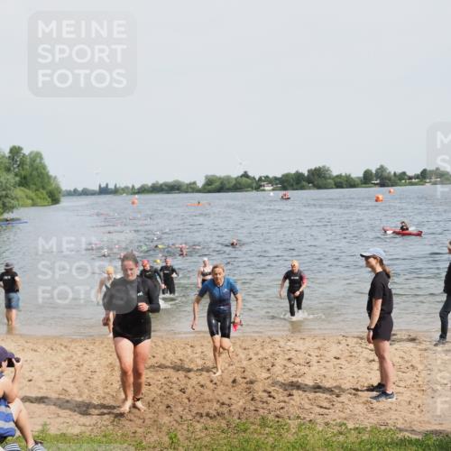 21.06.2025 - 27. Vierlanden-Triathlon MichiJ http://msf.ph/oto/8016192 15.06.2026 10:17:00 Schwimmen 471, 479, 484, 551, 566, 567, 595, 602, 610 meine-sportfotos.de