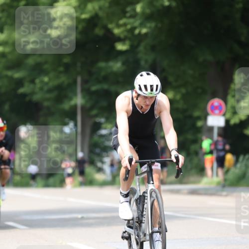 15.06.2025 - 7 Türme Triathlon Yannick Fuchs http://msf.ph/oto/8016211 15.06.2025 13:29:15 Radfahren 232, 316, 434, 664 meine-sportfotos.de