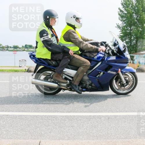 21.06.2025 - 27. Vierlanden-Triathlon H.Heesch http://msf.ph/oto/8016215 15.06.2025 11:56:09 Radfahren 783, 832, 843 meine-sportfotos.de
