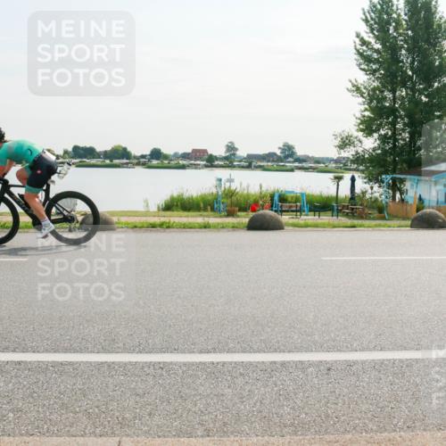 15.06.2025 - 27. Vierlanden-Triathlon H.Heesch http://msf.ph/oto/8016229 15.06.2025 09:13:19 Radfahren 223, 234, 247, 248 meine-sportfotos.de