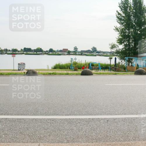 15.06.2025 - 27. Vierlanden-Triathlon H.Heesch http://msf.ph/oto/8016247 15.06.2025 09:13:20 Radfahren 223, 234, 247, 248 meine-sportfotos.de