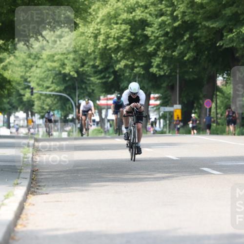 15.06.2025 - 7 Türme Triathlon Yannick Fuchs http://msf.ph/oto/8016272 15.06.2025 13:29:32 Radfahren 499, 623, 635 meine-sportfotos.de