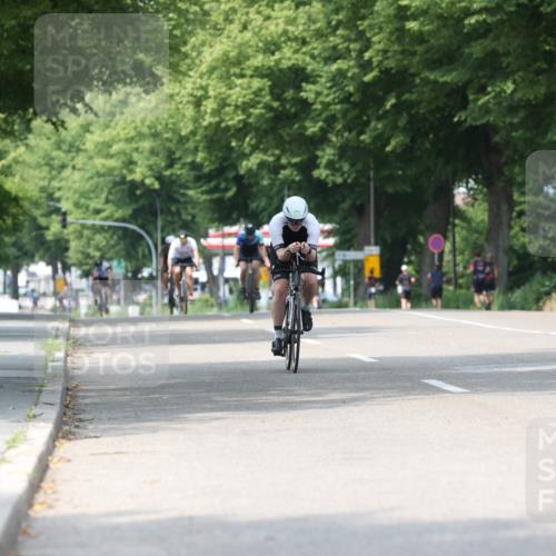 15.06.2025 - 7 Türme Triathlon Yannick Fuchs http://msf.ph/oto/8016277 15.06.2025 13:29:32 Radfahren 499, 623, 635 meine-sportfotos.de