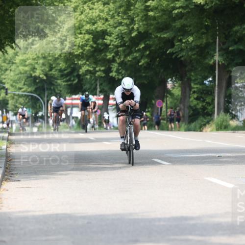 15.06.2025 - 7 Türme Triathlon Yannick Fuchs http://msf.ph/oto/8016279 15.06.2025 13:29:32 Radfahren 499, 623, 635 meine-sportfotos.de