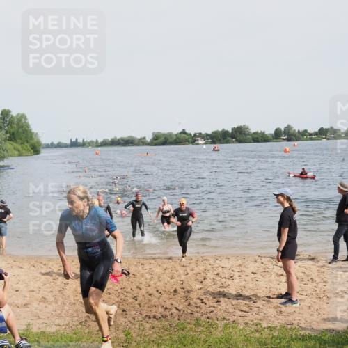21.06.2025 - 27. Vierlanden-Triathlon MichiJ http://msf.ph/oto/8016320 15.06.2026 10:17:02 Schwimmen 471, 479, 484, 510, 551, 556, 566, 567, 602, 610 meine-sportfotos.de