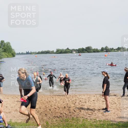 21.06.2025 - 27. Vierlanden-Triathlon MichiJ http://msf.ph/oto/8016326 15.06.2026 10:17:03 Schwimmen 471, 479, 484, 510, 556, 566, 567, 602, 610 meine-sportfotos.de