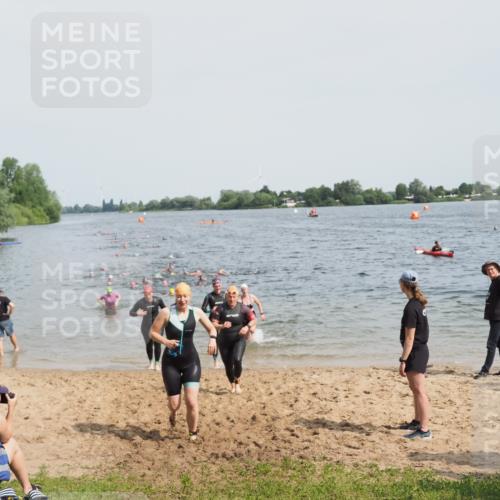 21.06.2025 - 27. Vierlanden-Triathlon MichiJ http://msf.ph/oto/8016359 15.06.2026 10:17:04 Schwimmen 471, 479, 484, 510, 556, 566, 567, 602, 610 meine-sportfotos.de
