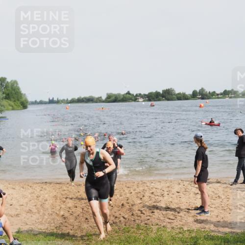21.06.2025 - 27. Vierlanden-Triathlon MichiJ http://msf.ph/oto/8016386 15.06.2026 10:17:05 Schwimmen 471, 479, 484, 510, 556, 566, 567, 602, 610 meine-sportfotos.de